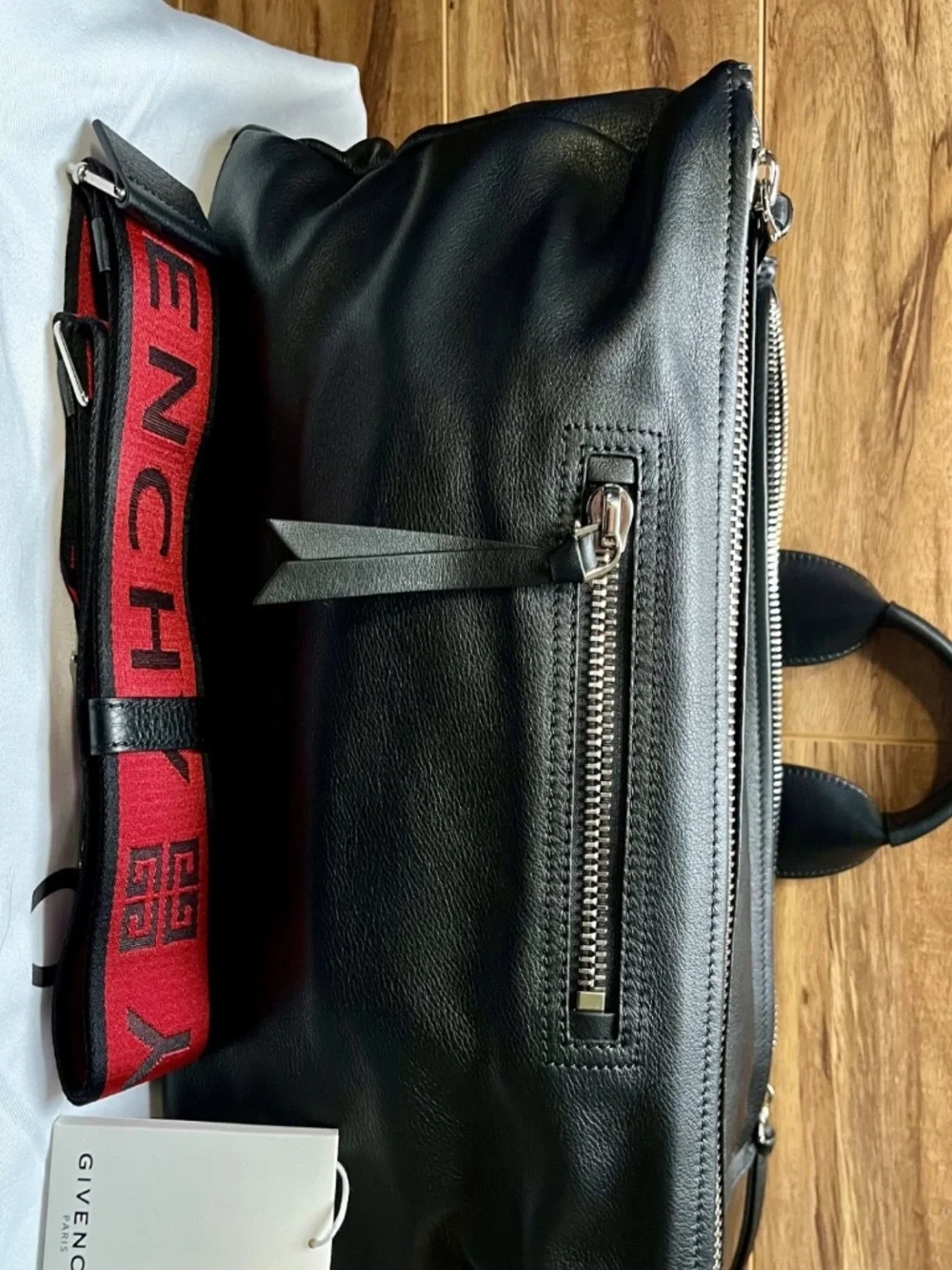 Givenchy - Pandora - Calf - Large - Black - Made in Italy - 15W x 8.5 H